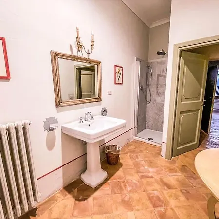 Prestigious Property, Pool, A.c. Villa *