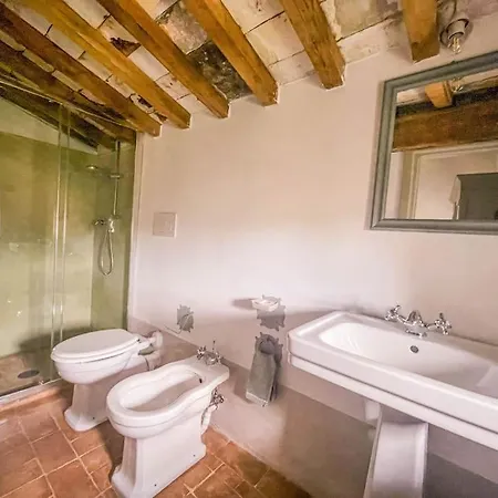 Prestigious Property, Pool, A.c. Villa Monte Campano