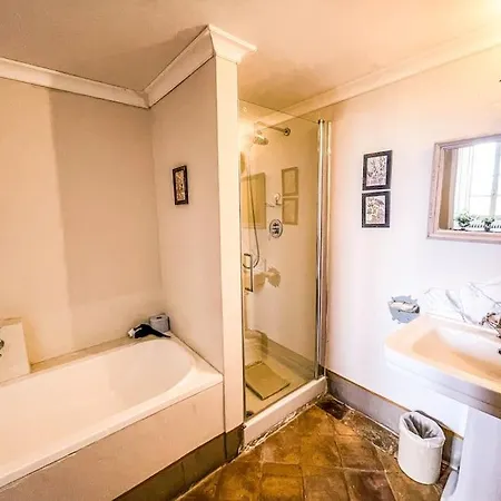 Prestigious Property, Pool, A.c. *